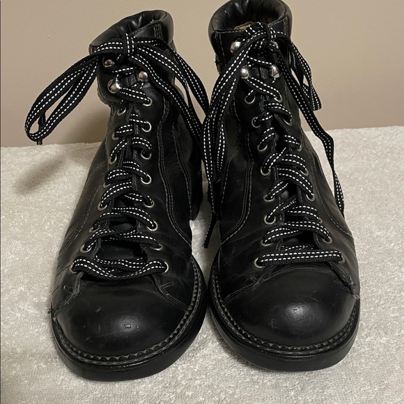 Vintage John Fluevog The Seventh Heaven Black Leather Lace-Up Boots Size 10 - Picture 2 of 9